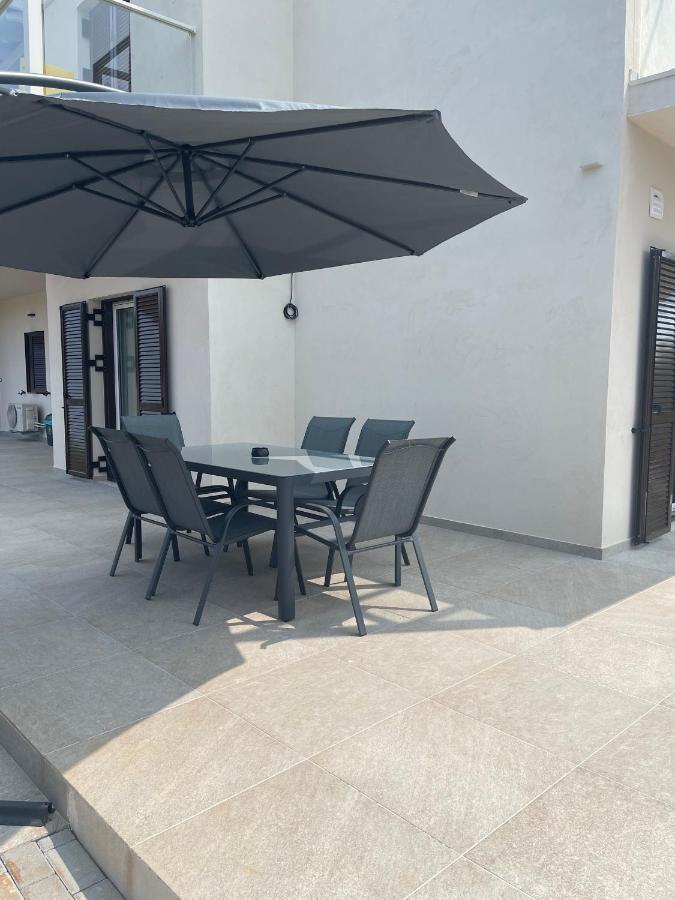 Villa Rodelia 1 Roda  Exteriér fotografie