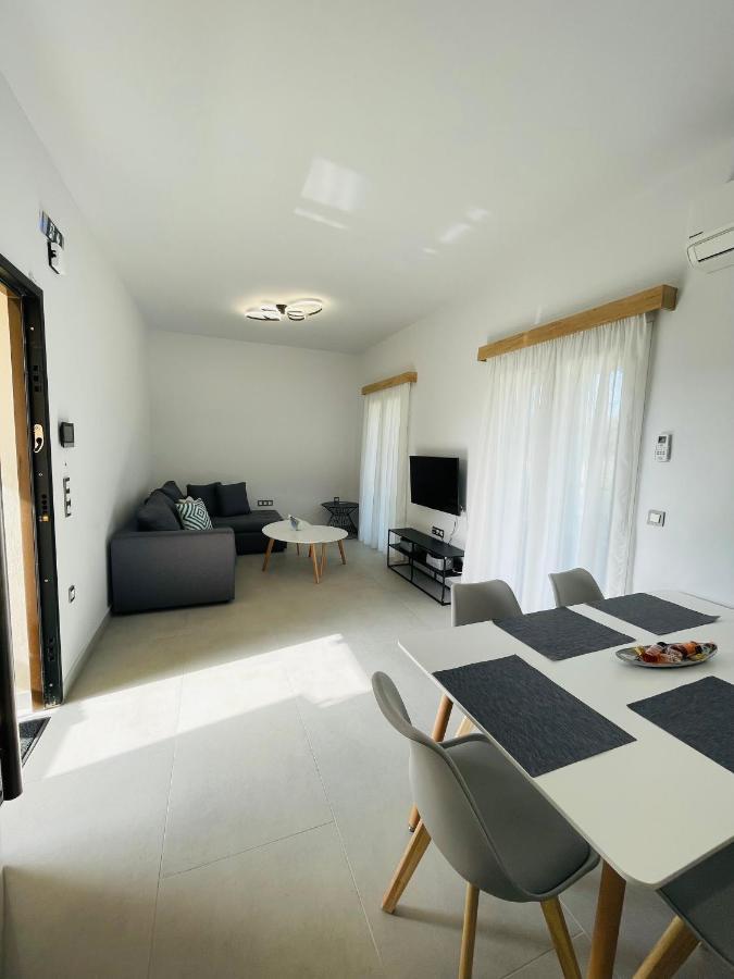 Villa Rodelia 1 Roda  Exteriér fotografie