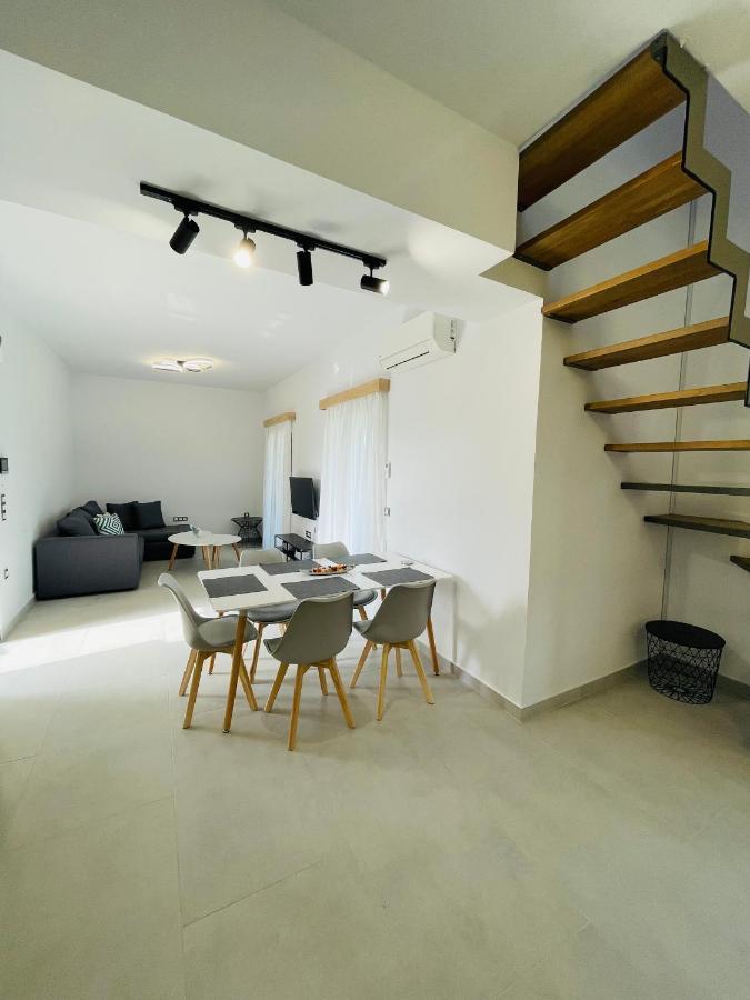 Villa Rodelia 1 Roda  Exteriér fotografie